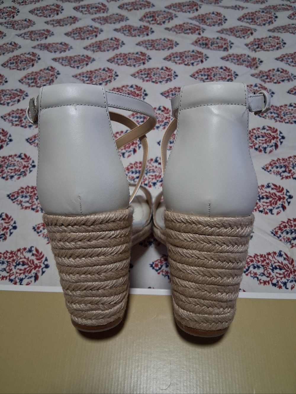Michael Kors Mandy Wedge Espadrille Sandals - Picture 6 of 10